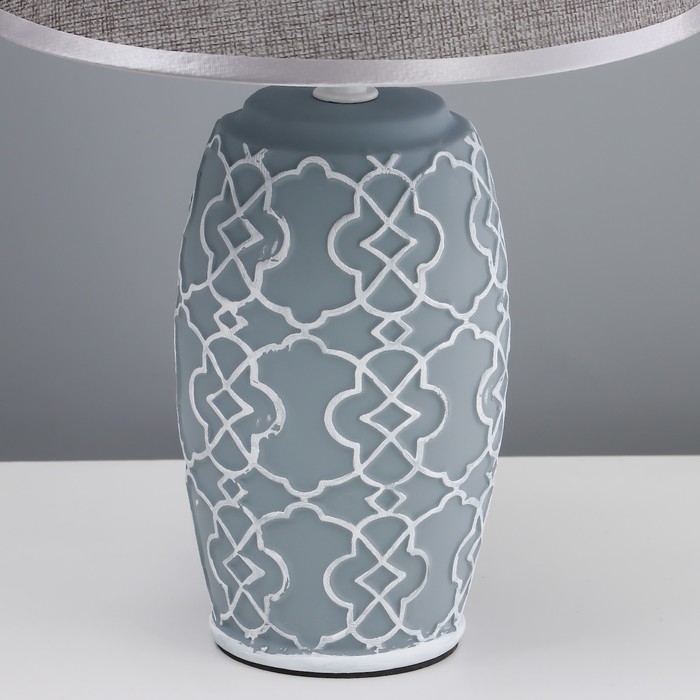 Настольная лампа Настольная лампа "Илария" Е14 40Вт серый 22х22х36 см RISALUX