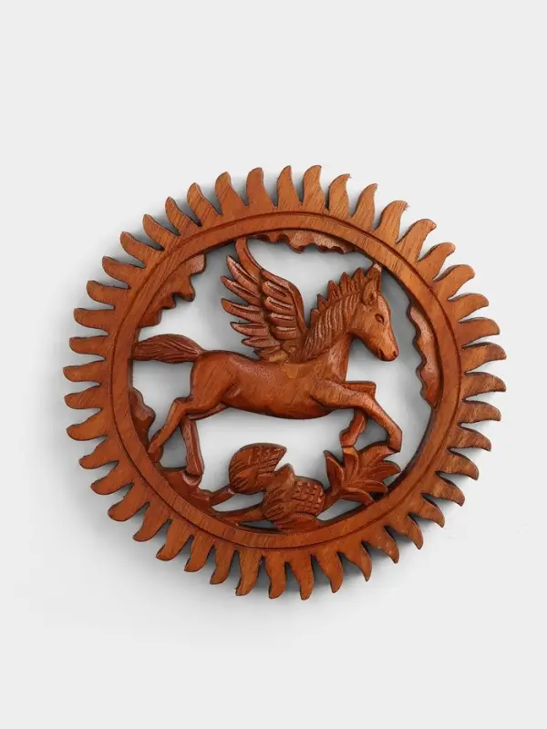 Панно "Пегас" дерево Суар, 20х20х2 см