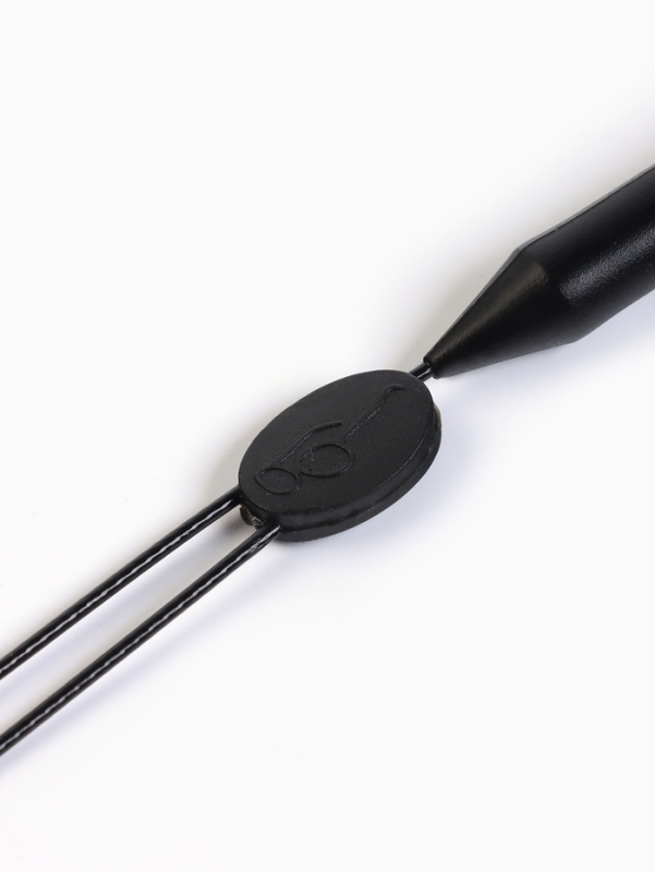 Шнурок для очков на шею силиконовый, минимальная длина 22.8 см, максимальная 35 см Шнурок для очков на шею силиконовый, минимальная длина 22.8 см, максимальная 35 см