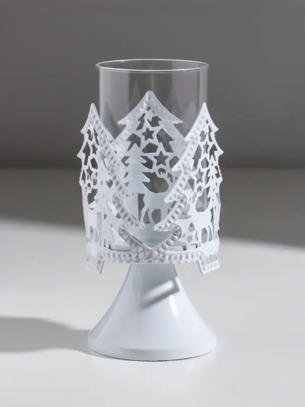 Подсвечник металл, стекло на 1 свечу "Ели и олени" белый d=5,5 см 7,3х7,3х14,8 см