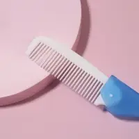 Расчёска складная, 17,3 × 3,1 см, цвет синий/белый