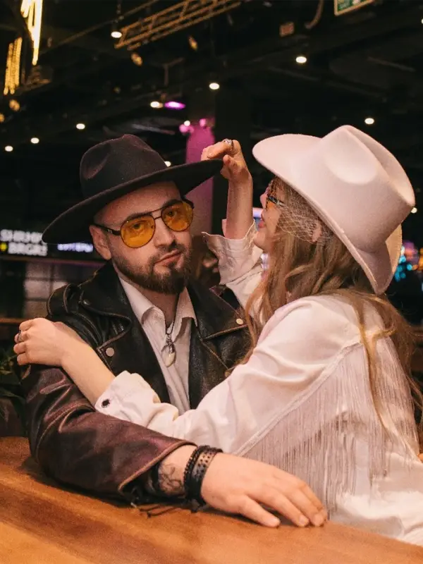 Кулон унисекс &laquo;Клык тигра&raquo;, белый в чернёном серебре на чёрном шнурке, 40 см