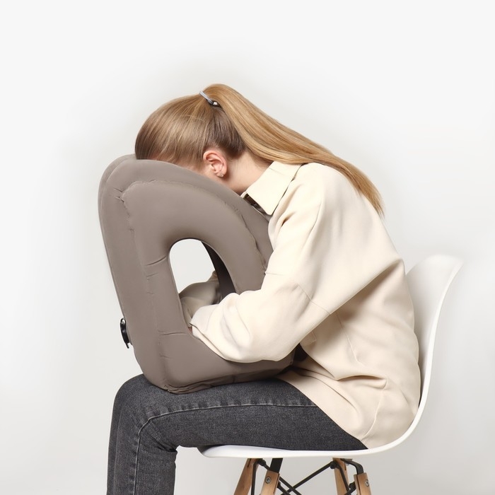 Подушка надувная, 50 × 35 × 30 см, в чехле, цвет серый Подушка надувная, 50 × 35 × 30 см, в чехле, цвет серый