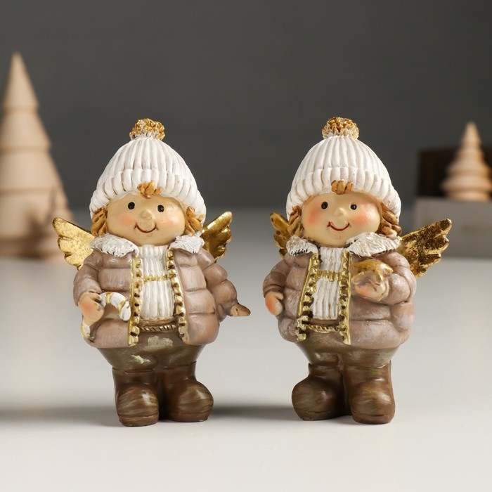 Сувенир полистоун  Сувенир полистоун "Малыш-ангел в пуховике и шапке, с леденцом/звездой" золото МИКС 6х4х9 см   949889