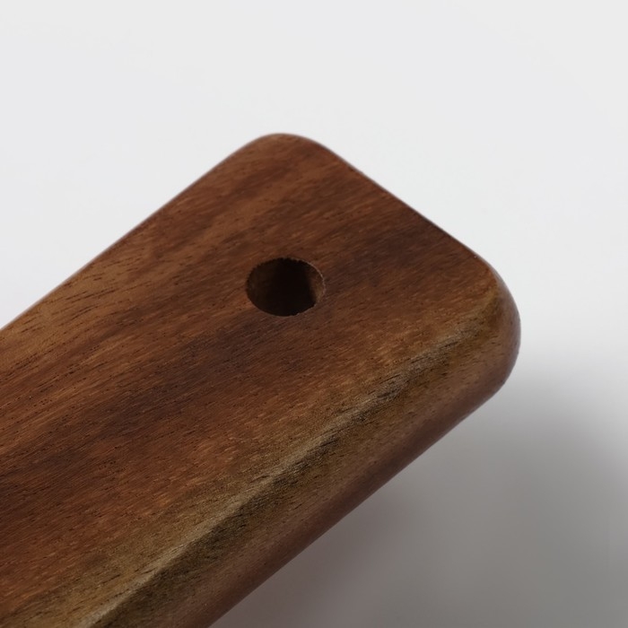 Блюдо фарфоровое для подачи с деревянной ручкой Magistro, d=20 см, цвет белый Блюдо фарфоровое для подачи с деревянной ручкой Magistro, d=20 см, цвет белый