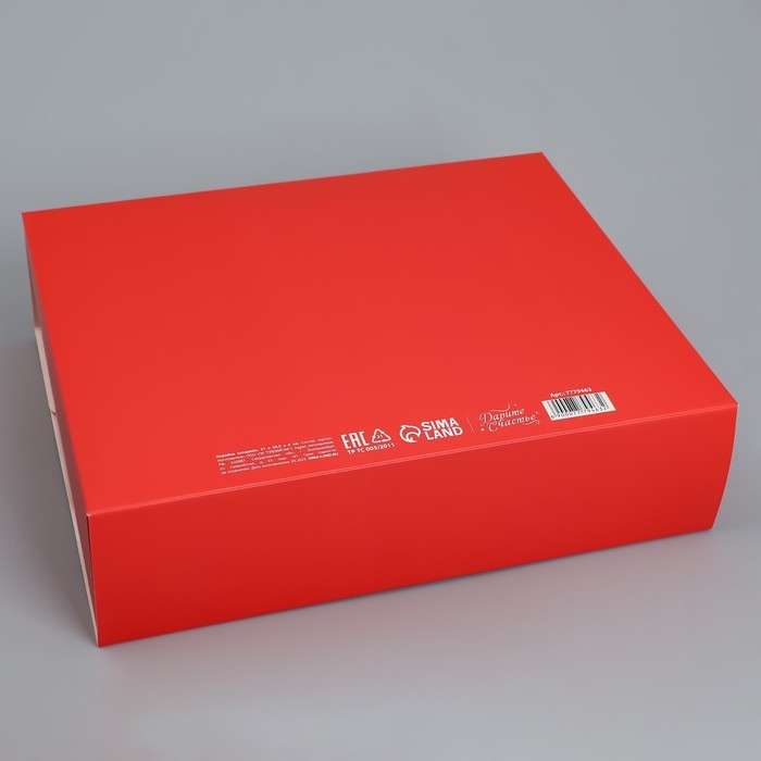 Коробка подарочная новогодняя складная «С новым годом», тиснение, красный, 31 х 24.5 х 8 см, Новый год Коробка подарочная новогодняя складная «С новым годом», тиснение, красный, 31 х 24.5 х 8 см, Новый год