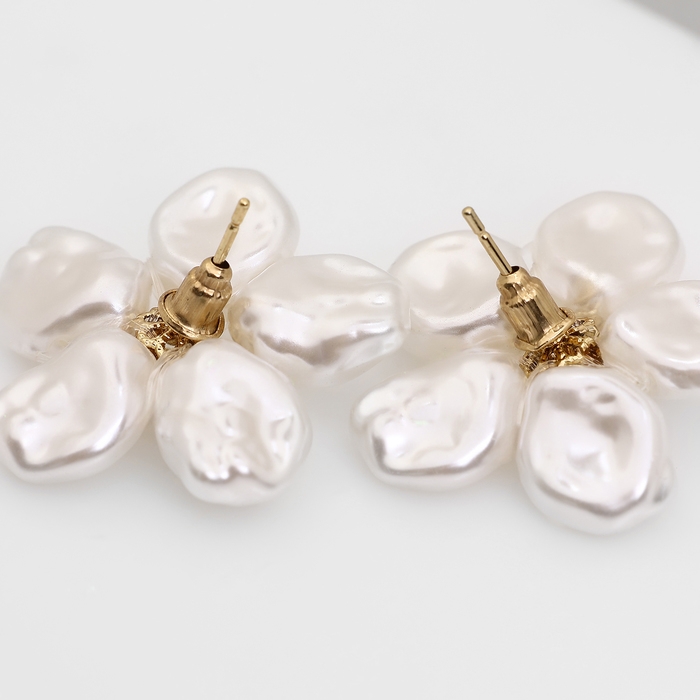 Серьги с жемчугом «Эксклюзив» цветок, цвет золото Серьги с жемчугом «Эксклюзив» цветок, цвет золото