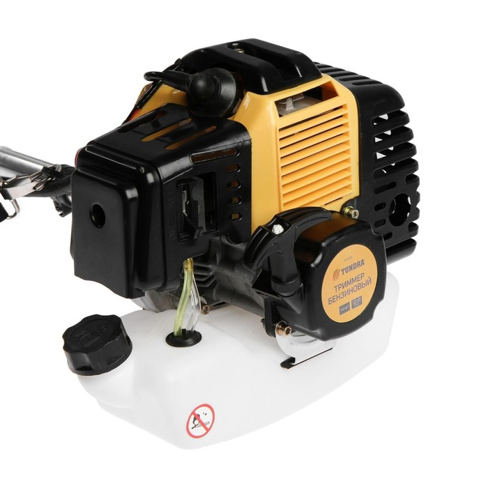 Триммер бензиновый ТУНДРА, Easy-start, леска/нож, 43 см3, 2 л.с., в двух коробках Триммер бензиновый ТУНДРА, Easy-start, леска/нож, 43 см3, 2 л.с., в двух коробках