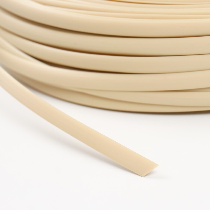 Ротанг искусственный гладкий 8 мм 100 м полумесяц (солома) Ротанг искусственный гладкий 8 мм 100 м полумесяц (солома)