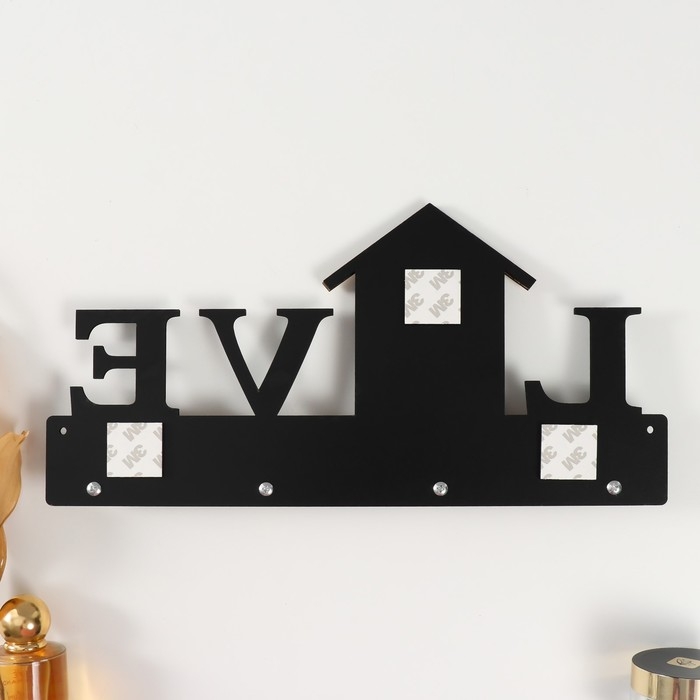 Крючки декоративные дерево Крючки декоративные дерево "Дом с сердцем" чёрный, зеркальный 2,8х33,8х16,8 см