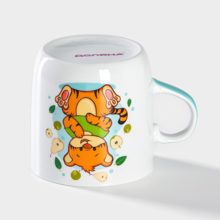 Набор детской посуды из керамики Доляна «Тигрёнок с грушами», 3 предмета: кружка 230 мл, миска 400 мл, тарелка d=18 см, цвет белый Набор детской посуды из керамики Доляна «Тигрёнок с грушами», 3 предмета: кружка 230 мл, миска 400 мл, тарелка d=18 см, цвет белый