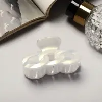 Крабик для волос &laquo;Жемчужный&raquo;, косичка, 7 см, белый