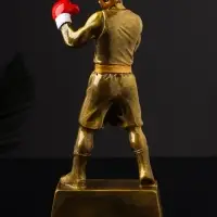 Кубок наградной с фигуркой &laquo;Бокс: лучший боец&raquo;, 18&times;8&times;3.5 см