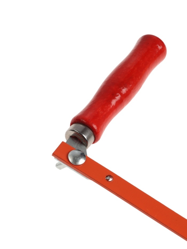 Лобзик ручной ТУНДРА, деревянная рукоятка, пилки 130 мм, высота 200 мм Лобзик ручной ТУНДРА, деревянная рукоятка, пилки 130 мм, высота 200 мм