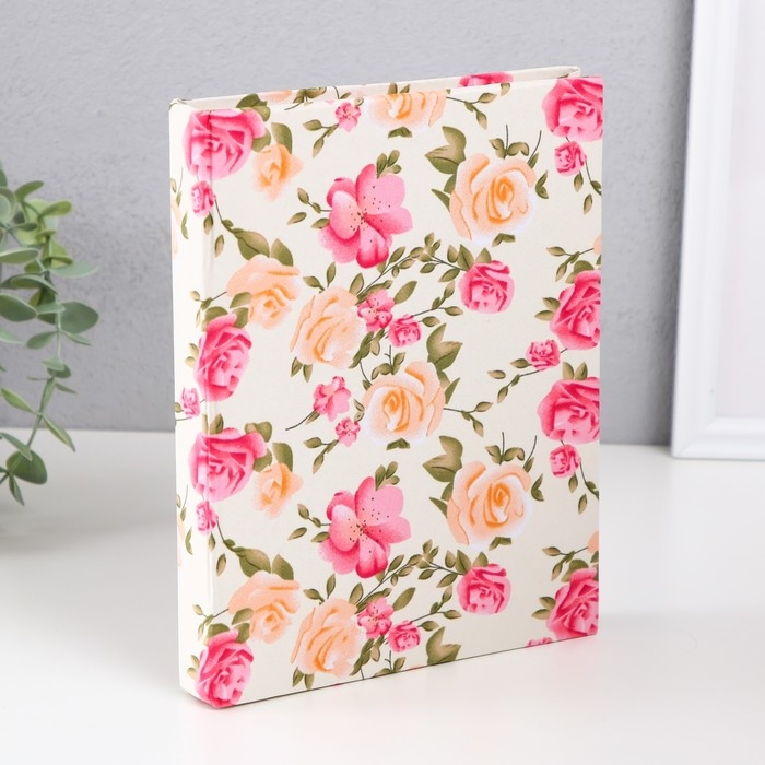 Фотоальбом на 80 фото 10х15 см Фотоальбом на 80 фото 10х15 см "Чайные и розовые розы" текстиль 5,2х19х23 см
