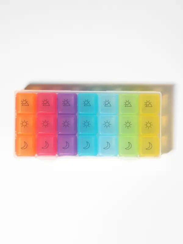 Таблетница - органайзер &laquo;Неделька&raquo;, съёмные ячейки, утро/день/вечер, 17.4&times;8.2&times;2.5 см, 7 контейнеров по 3 секции, разноцветная