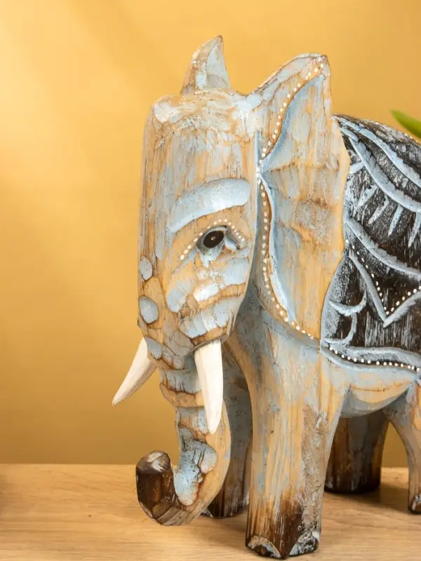 Сувенир "Слон" дерево 24х9х30 см, цв. коричнево-голубой