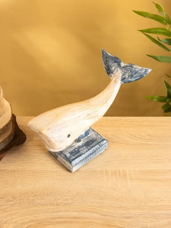 Сувенир на подставке «Кашалот», 32×17×15 см, дерево Сувенир на подставке «Кашалот», 32×17×15 см, дерево