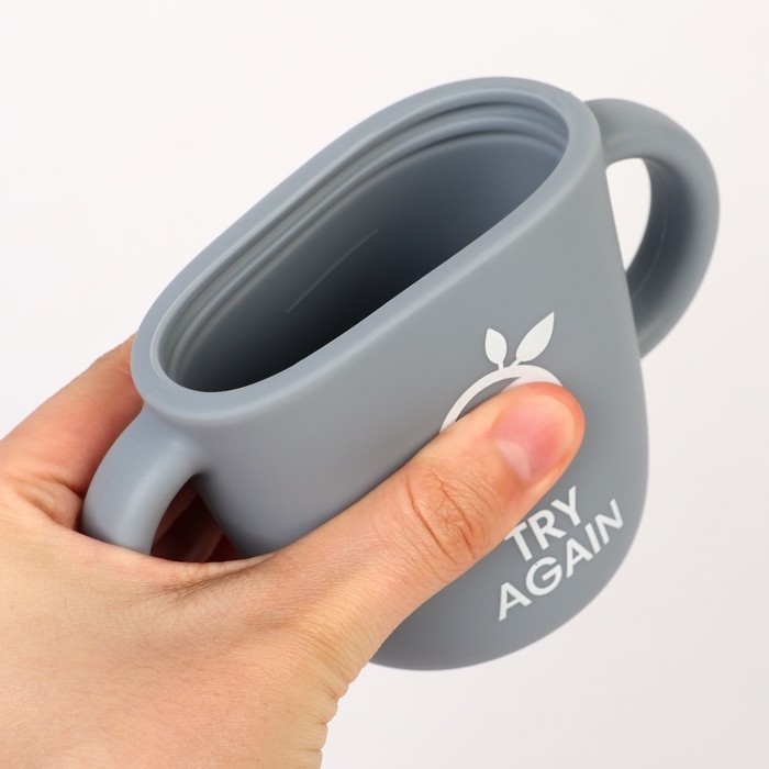 Поильник с трубочкой детский силиконовый «Try again», 200 мл., с ручками, цвет серый Поильник с трубочкой детский силиконовый «Try again», 200 мл., с ручками, цвет серый