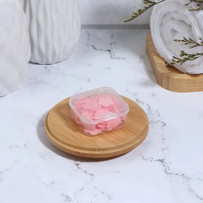 Мыло листовое, в пластинах, 72 (± 2) шт., в футляре, розовое