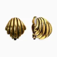 Серьги клипсы для ушей QF &laquo;Ракушка&raquo;, цвет чернёное золото