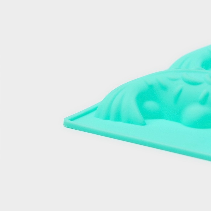 Форма для выпечки Доляна «Золотая рыбка», силикон, 24×16,5 см, 6 ячеек (9,5×4,5×2 см), цвет мятный Форма для выпечки Доляна «Золотая рыбка», силикон, 24×16,5 см, 6 ячеек (9,5×4,5×2 см), цвет мятный