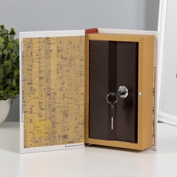Сейф-книга дерево, кожзам Сейф-книга дерево, кожзам "Городские улицы" 21х13х5 см