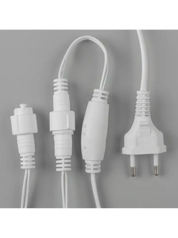 Гирлянда &laquo;Бахрома&raquo; 3&times;0.6 м, IP44, УМС, белая нить, 160 SMD-LED, свечение мульти, 220 В