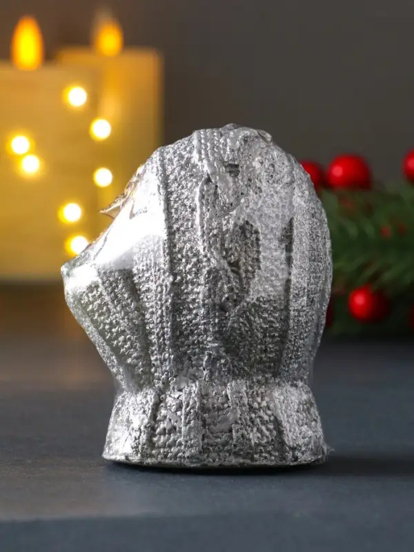 Свеча "Варежка", лак серебро