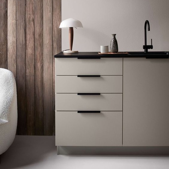 Ручка CAPPIO RT001BL, L=250 мм, м/о 192 мм, цвет черный