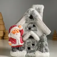 Сувенир керамика свет "Дед Мороз у домика" 12х7х15,5 см