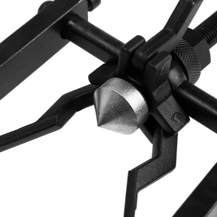 Съемник трехзахватный внутренних обойм и подшипников ТУНДРА, 12 - 38 мм Съемник трехзахватный внутренних обойм и подшипников ТУНДРА, 12 - 38 мм