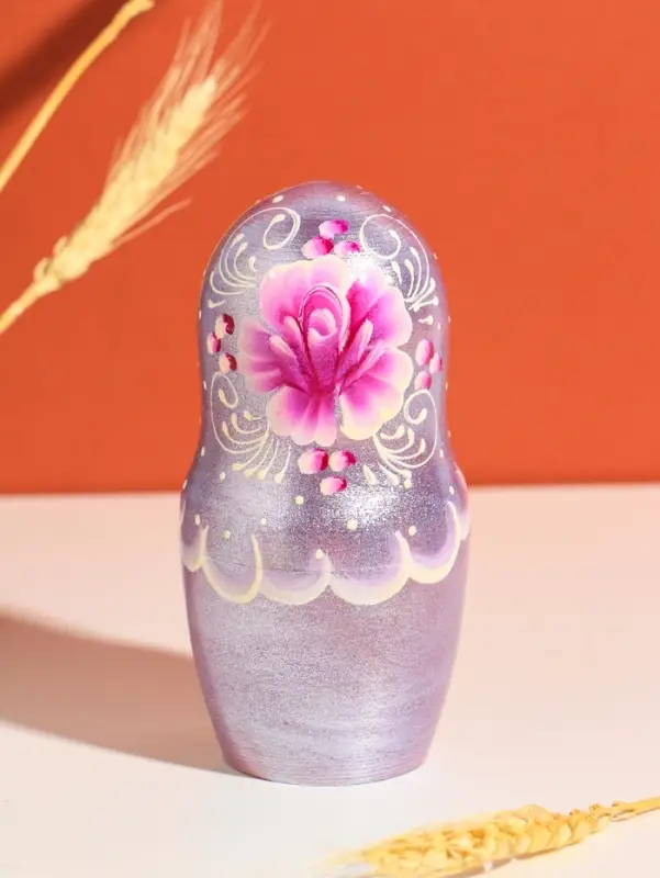 Матрешка дерево &laquo;Маня&raquo;, сиреневая, 18 см, 5 кукольная, ручная роспись