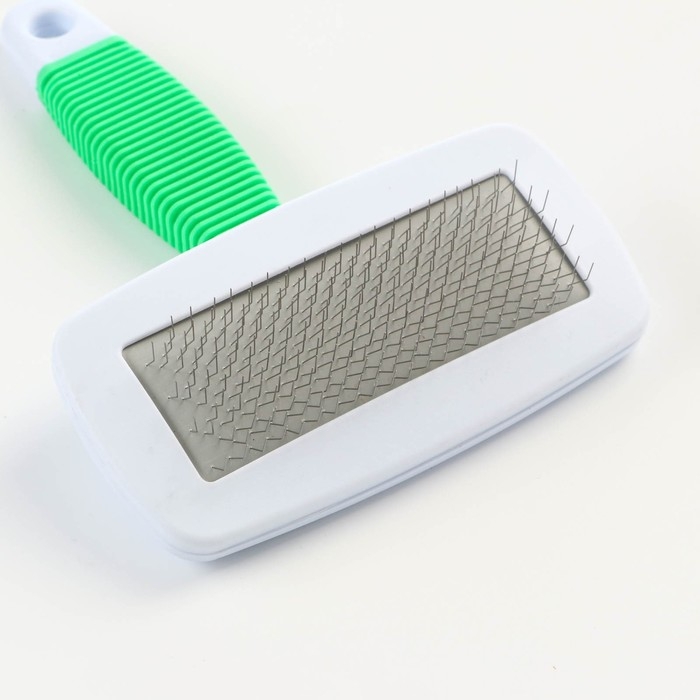 Пуходерка  Пуходерка "Риф" без капель большая, резиновая ручка, 12 х 15 см, зелёно-белая