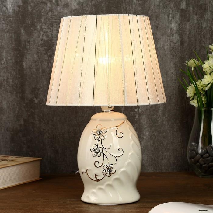 Лампа настольная Лампа настольная "Золотое цветение" 1хЕ14 40Вт 20х20х32 см RISALUX