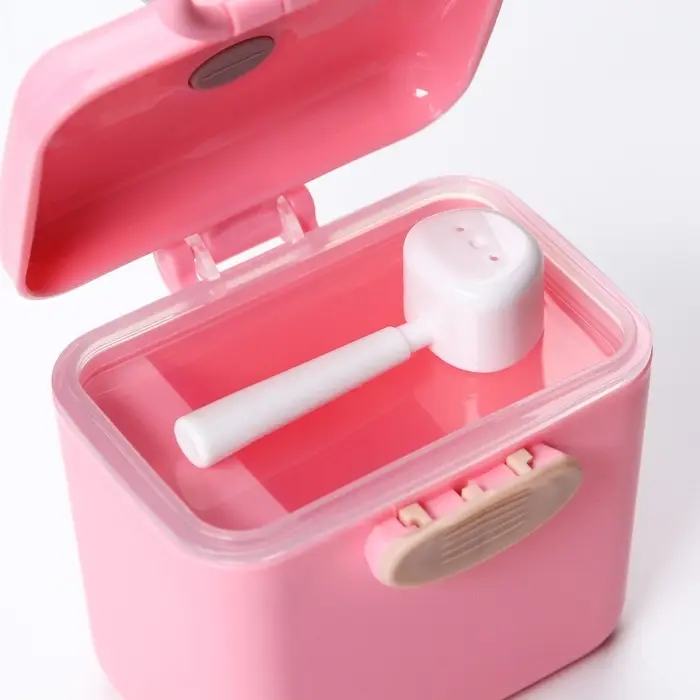 Контейнер для хранения детского питания 150 мл., с ложкой, розовый