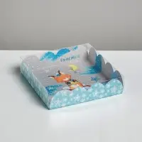 Коробка для кондитерских изделий с пластиковой крышкой «Зимнего счастья», 13 х 13 х 3 см