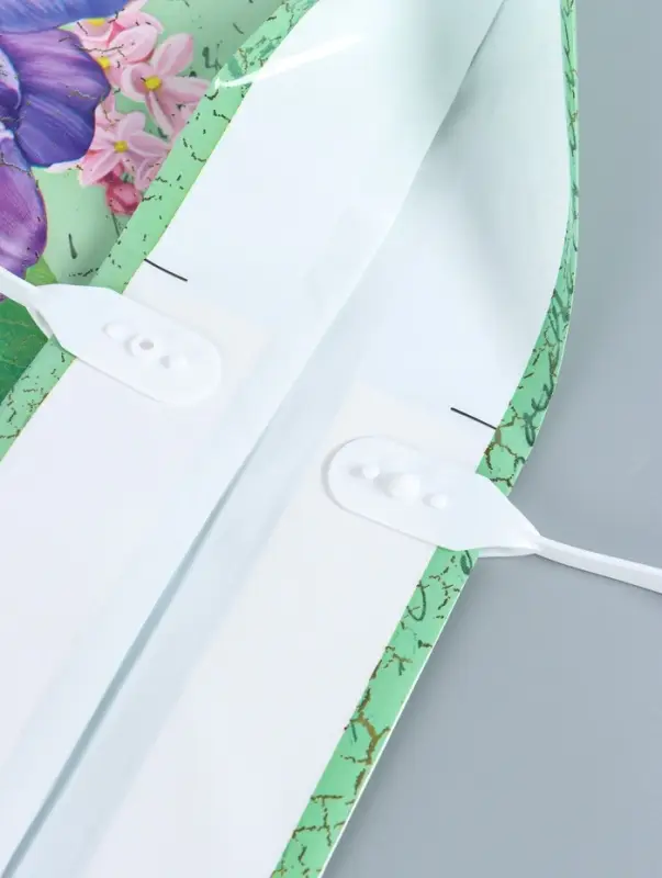 Пакет &laquo;Беатрис&raquo;, полиэтиленовый с пластиковой ручкой, 100 мкм 40&times;44 см