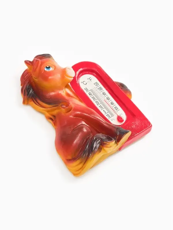 Магнит новогодний на холодильник «Лошадь с термометром», 5.5×3.8 см