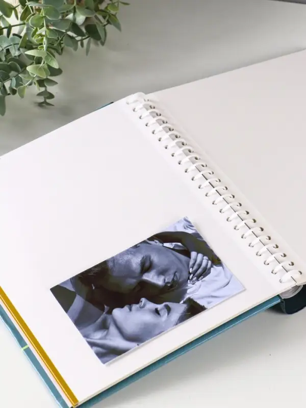 Фотоальбом 20 магнитных листов 23X28см, Фотоальбом 20 магнитных листов 23X28см, "Футбол" ,пер-т внутр.спираль