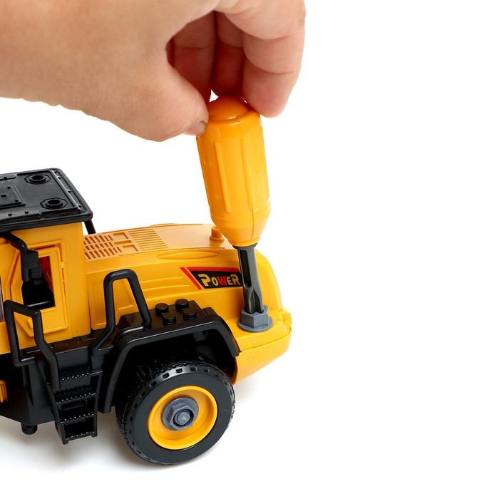 Конструктор винтовой «Экскаватор», инерция, 32 детали Конструктор винтовой «Экскаватор», инерция, 32 детали