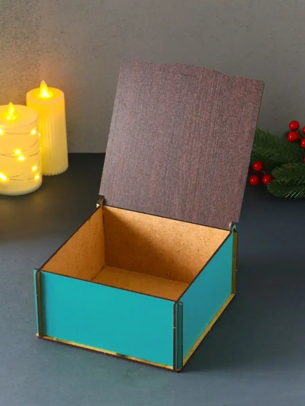 Короб сувенирный, новогодний, подарочный №1 "С Новым Годом" 18х18х9,5 см