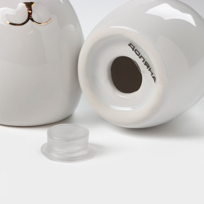 Набор для специй Доляна «Зайка в золотом», 2 предмета: солонка 50 мл, перечница 50 мл, цвет белый Набор для специй Доляна «Зайка в золотом», 2 предмета: солонка 50 мл, перечница 50 мл, цвет белый