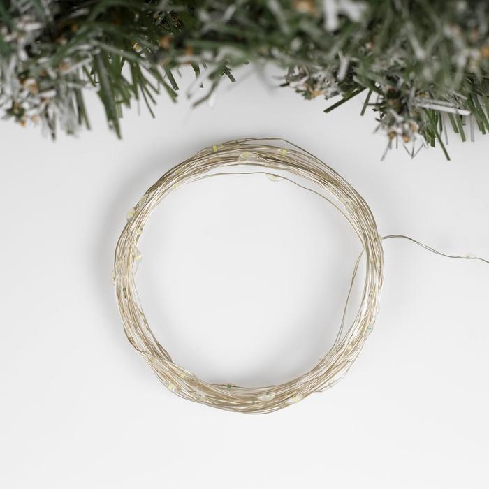 Гирлянда «Нить» 5 м роса, IP20, серебристая нить, 50 LED, мерцание белым, батарейки AAх3 (нет в комплекте), свечение белое Гирлянда «Нить» 5 м роса, IP20, серебристая нить, 50 LED, мерцание белым, батарейки AAх3 (нет в комплекте), свечение белое