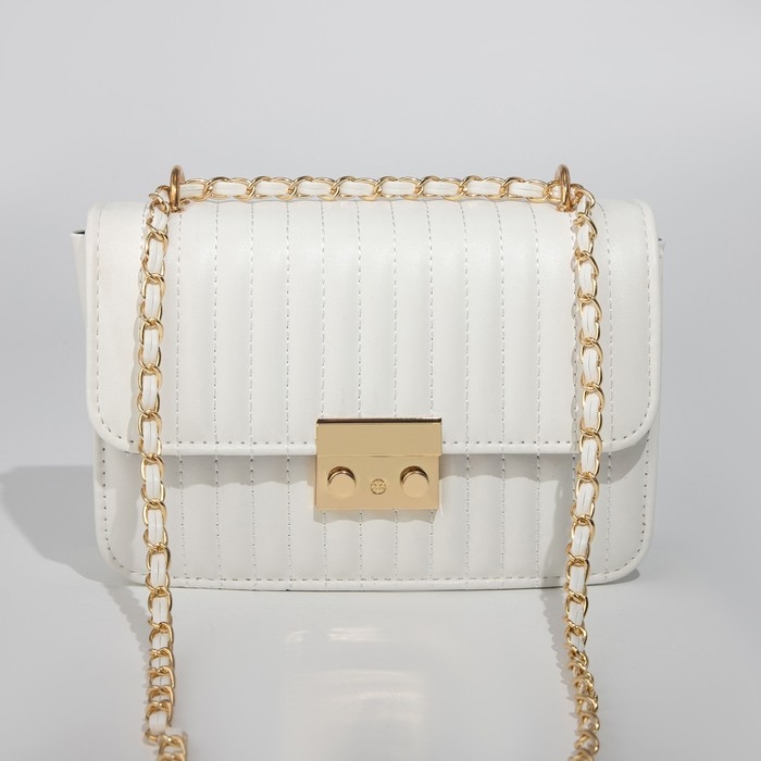 Сумка-мессенджер на клапане, цвет белый Сумка-мессенджер на клапане, цвет белый