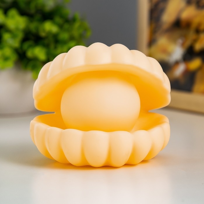 Ночник Ночник "Ракушка с жемчужиной" LED батарейки 3хLR фосфорный 10x9xx9,5 см RISALUX МИКС