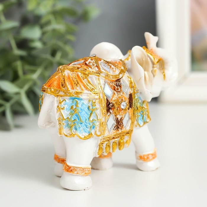 Сувенир полистоун Сувенир полистоун "Белый слон в золотой попоне с синими вставками" МИКС 9,5х5х7 см