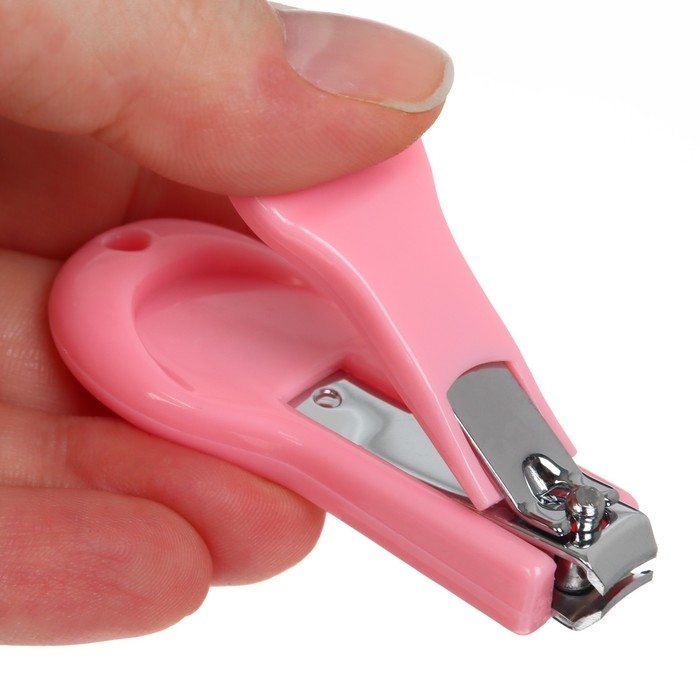 Детский маникюрный набор (ножницы, книпсер, пилка, пинцет), цвет розовый Детский маникюрный набор (ножницы, книпсер, пилка, пинцет), цвет розовый