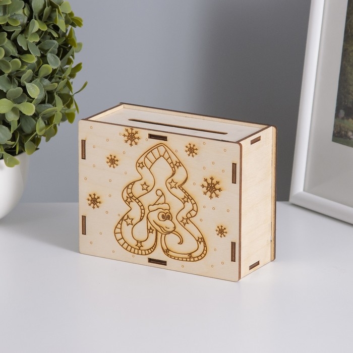 Копилка  Копилка "Змея ёлка" 13х10х5 см