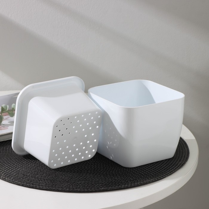 Кашпо для цветов со вставкой «Глянец», 1,2 л (0,8 л), цвет белый Кашпо для цветов со вставкой «Глянец», 1,2 л (0,8 л), цвет белый